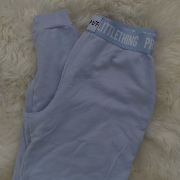 Bags of Clothing - Women’s Size S (NAME BRANDS) - Picture 8 of 9